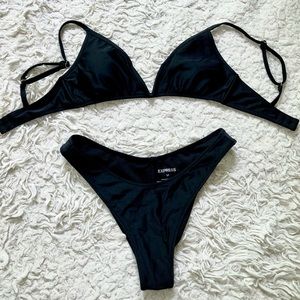 Express plunge top bikini set